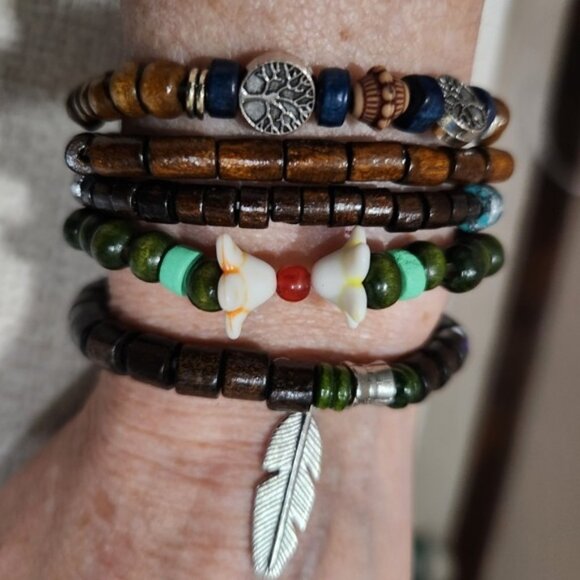 Nwot Womens Bohemian Multi-Color Beaded Bracelet Set - Picture 1 of 3